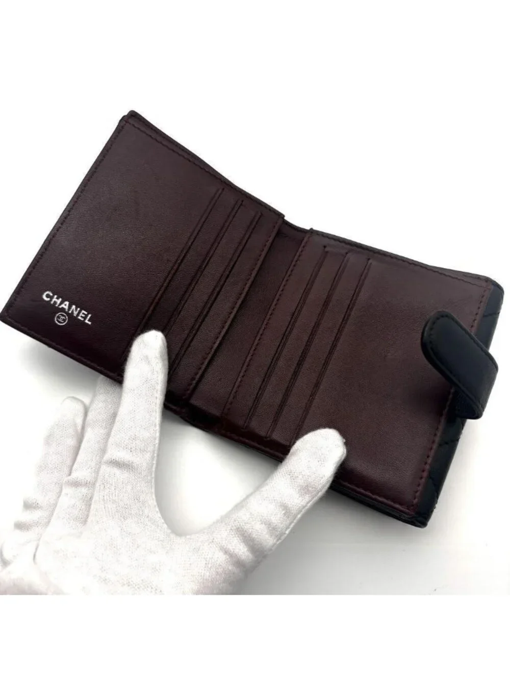 ★SOLD★ Chanel Super Wallet Quilted Hook Bifold - Picture 6 of 12